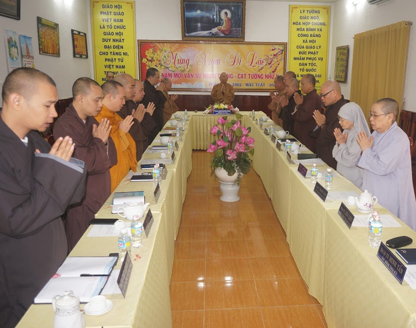 Ban Thường trực Ban Trị sự GHPGVN tỉnh Bình Định họp triển khai Phật sự.