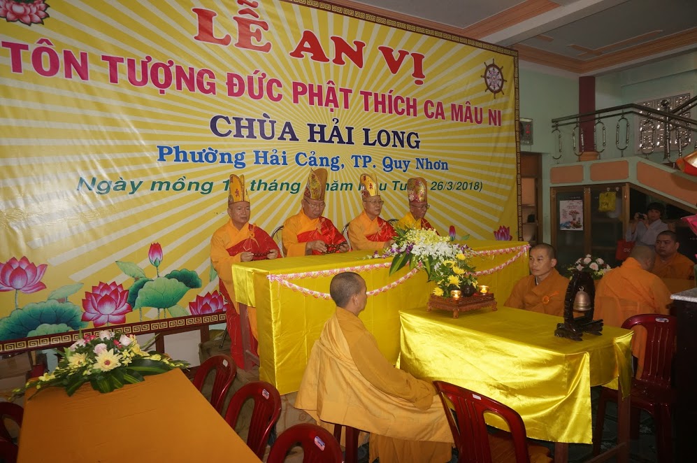 Thành phố Quy Nhơn: Lễ An vị Tôn tượng Đức Phật Thích Ca Mâu Ni tại chùa Hải Long.