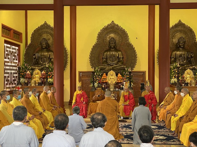 Phù Mỹ: Trang nghiêm lễ an vị Phật tại chùa Long Hoa
